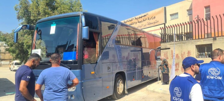 انطلاق الدفعة الأولى من المرحلة الثانية لعودة النازحين السوريين