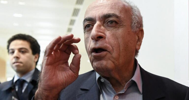 وفاة المتهم بقضية تمويل ليبي لحملة ساركوزي