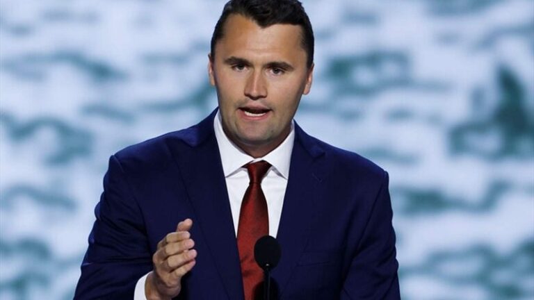 السلطات الأميركية: عثرنا على السلاح المستخدم في اغتيال كيرك