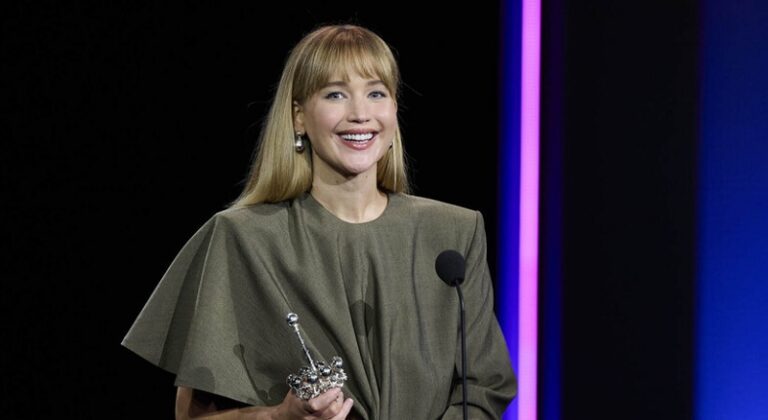 جينيفر لورانس عن غزة: ما يحدث لا يقل عن كونه إبادة جماعية