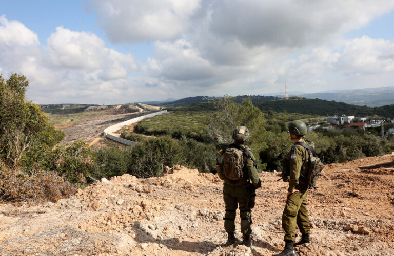 قوات الإحتلال تنفذ عمليات تفتيش في ريف درعا