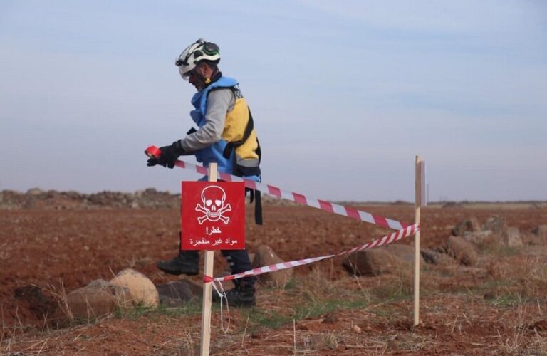 مقتل طفل وإصابة 4 آخرين بانفجار في سوريا