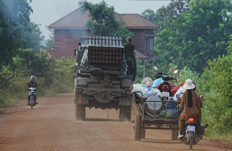 اتهامات متبادلة بين تايلاند وكمبوديا بتجدد الاشتباكات على الحدود