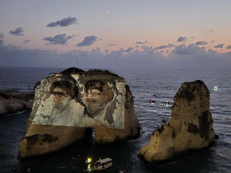 فرمان عثماني للحكم على “رسالات”