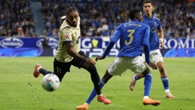 ضربة مزدوجة لبرشلونة.. غياب رافينيا وغارسيا لأسابيع