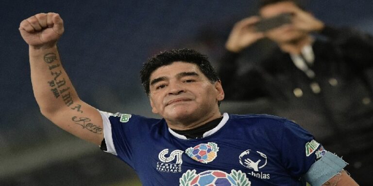 الإتهامات تلاحق عائلة مارادونا