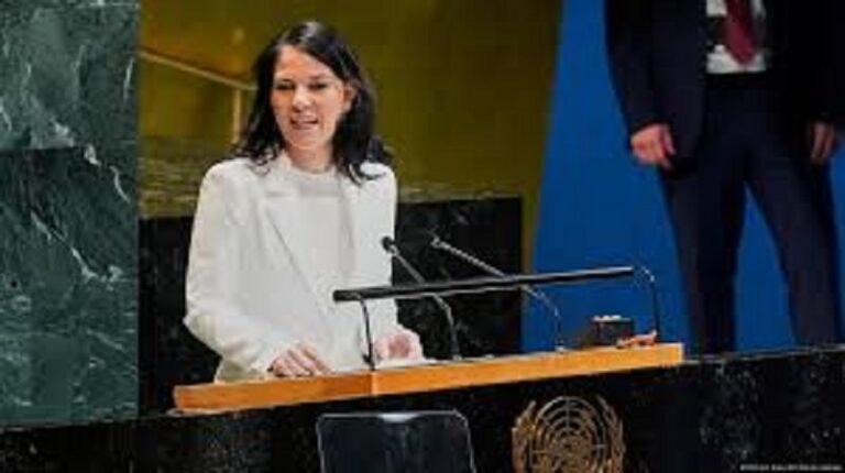 بيربوك: حل الدولتين السبيل الوحيد للعيش بكرامة للفلسطينيين والإسرائيليين