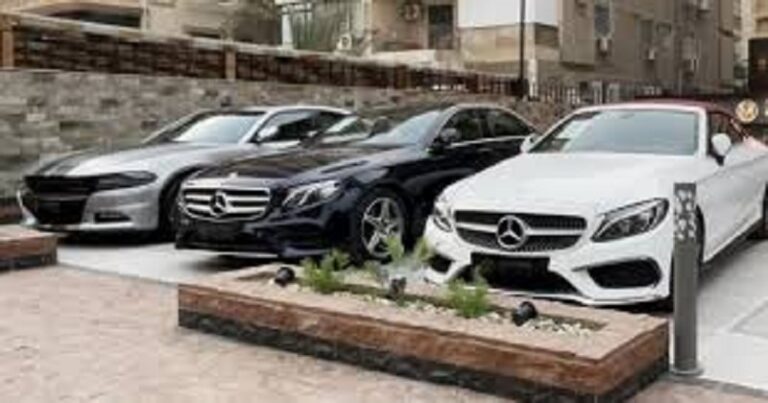 سيارات فارهة باسم معوقين للتهرب من الرسوم؟