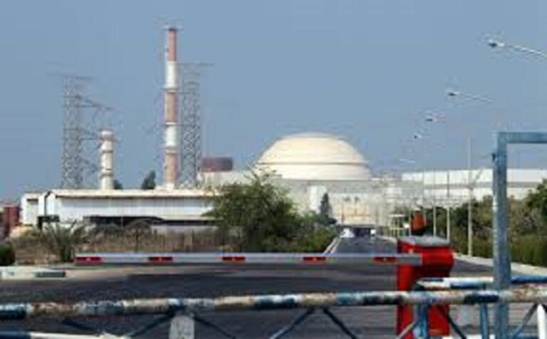 تعاون نووي إيراني-روسي لتعزيز محطات الطاقة الصغيرة