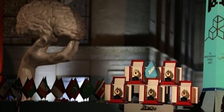 “جائزة المصطفى”… حين تكلّمت إيران علماً وتكنولوجيا