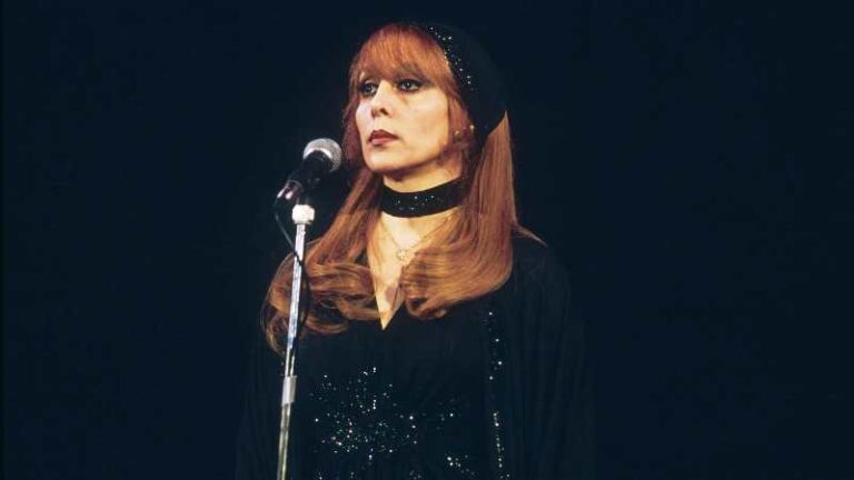 لقاء بين فيروز وعون