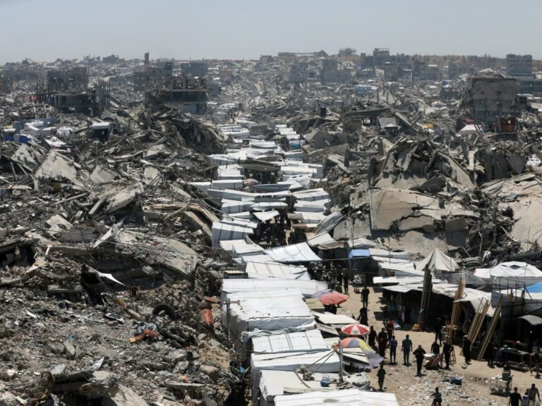 69 شهيدًا في غزة خلال 24 ساعة والحصيلة تتجاوز 64 ألفًا