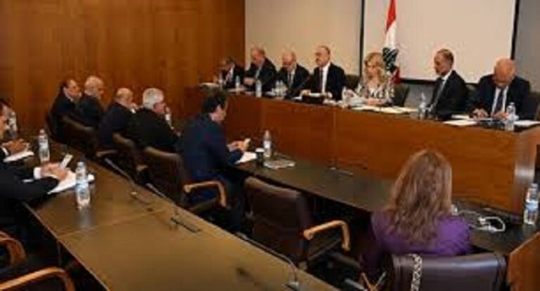 إقرار مشروع قانون تنظيم الشراكة بين القطاعين العام والخاص