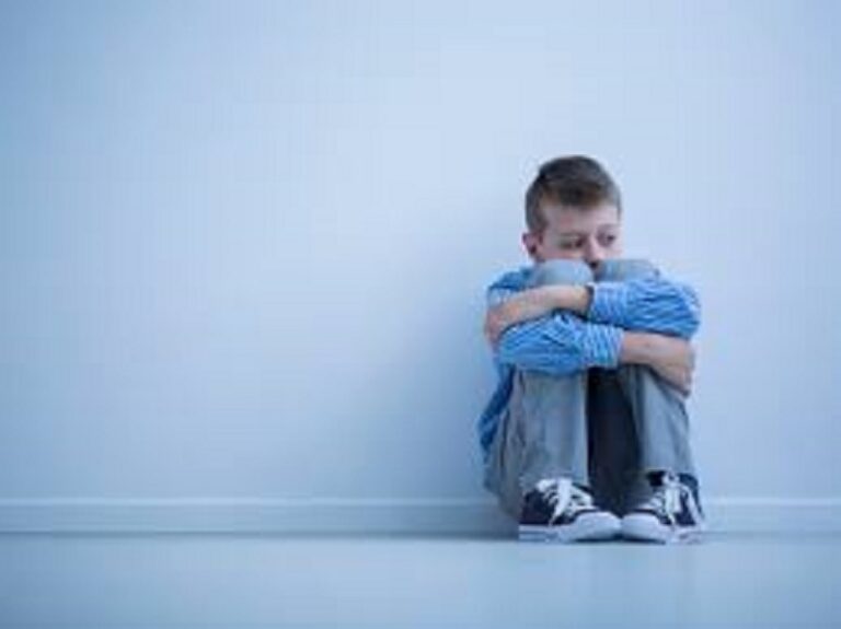 محفزات البيئة قد تكون “دواء غير تقليدي” للتوحد