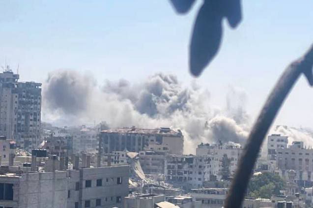 قصف صهيوني يدمر برج السوسي غرب غزة(فيديو)