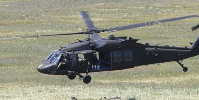 3 جرحى بحادث تحطم مروحية طبية في كاليفورنيا (فيديو)