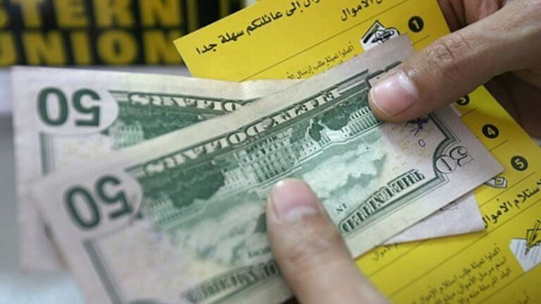 الأسر تعيش على التحويلات