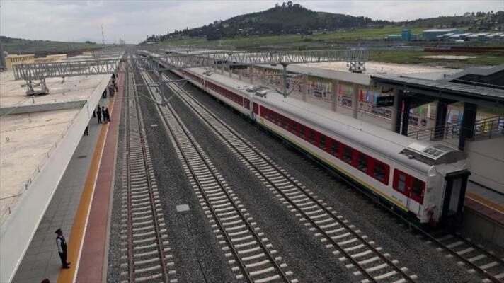 14 قتيلاً بحادث قطار في اثيوبيا (صور)