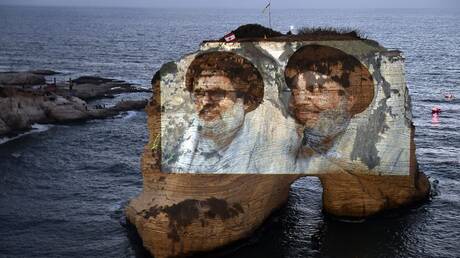 استجواب شخصين بملف إضاءة صخرة الروشة