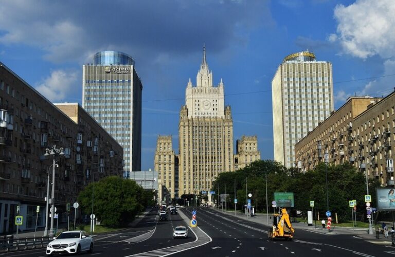 روسيا تدين الضربة الأميركية على سفينة قرب فنزويلا