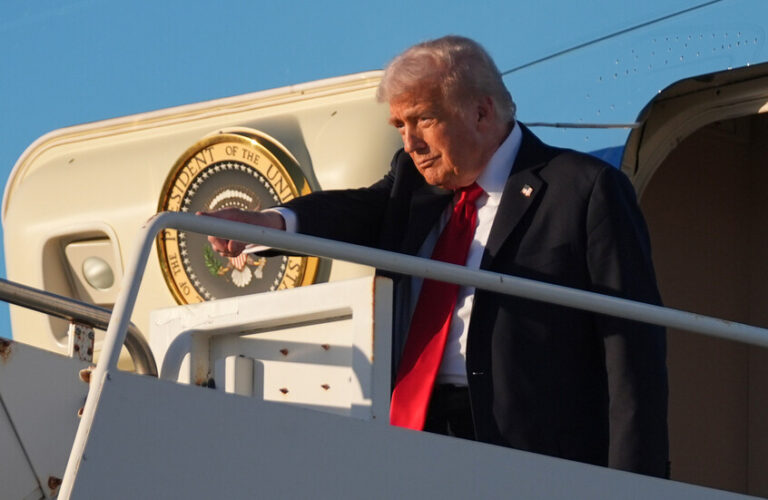 احتفالية ترامبية لنعي المقاومة.. أميركا للعرب: نظّفوا وراء “إسرائيل”