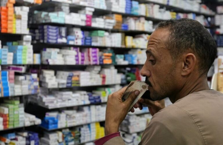 مصر تسحب 17 مليون عبوة أدوية منتهية الصلاحية!