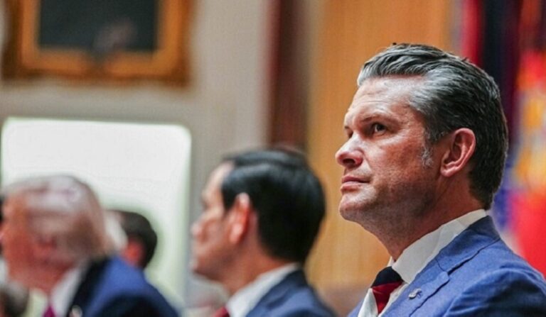 “أمك” تتحول إلى “تريند”!