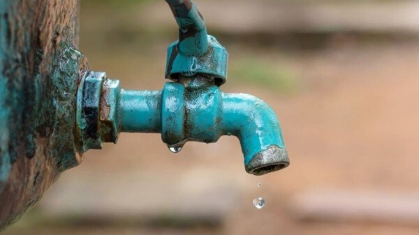 63% من المقيمين في لبنان يعانون من قلّة المياه