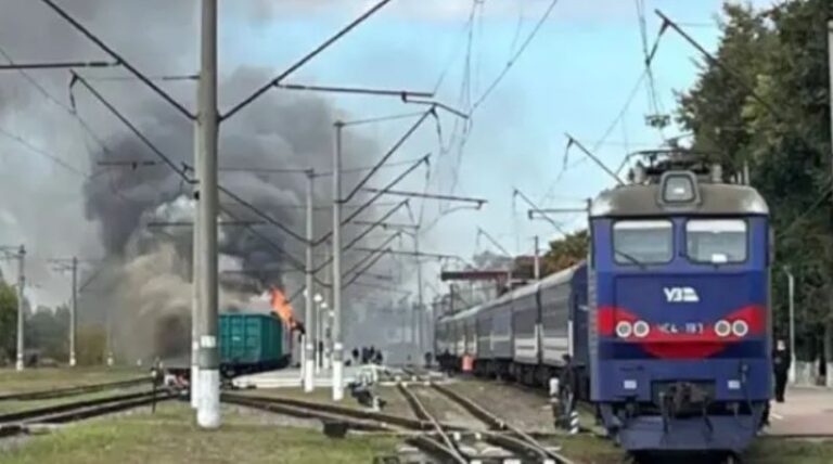 قتلى وجرحى بمحطة قطار في أوكرانيا