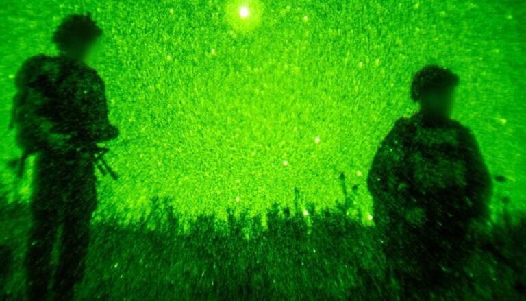 إعلام العدو: ضباط أميركيون يشرفون على عملياتنا في لبنان!