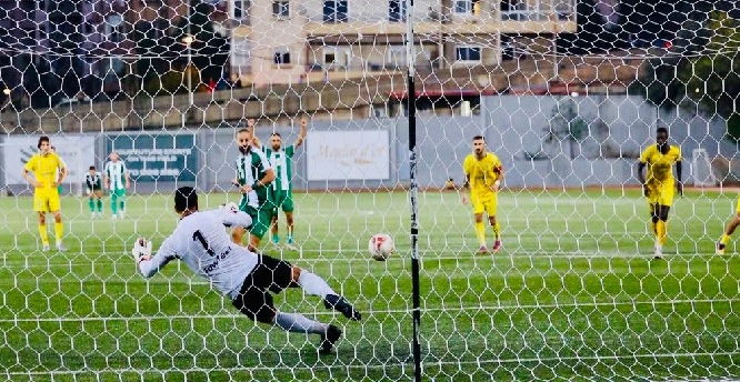 الدوري اللبناني لكرة القدم: فوز متأخر للأنصار على الصفاء