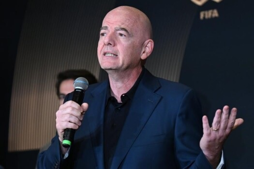 إنفانتينو من لاباز: بوليفيا ستستضيف كأس العالم يوماً ما