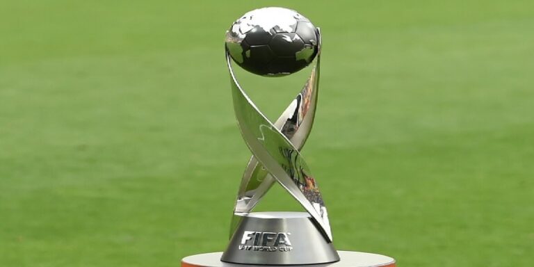 قُبَيل انطلاق البطولة بأيام..”الفيفا” يكشف تميمة مونديال قطر للناشئين ( صورة )