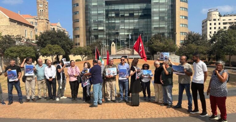 وقفة تضامنية في بيروت دعماً لاسطول الصمود