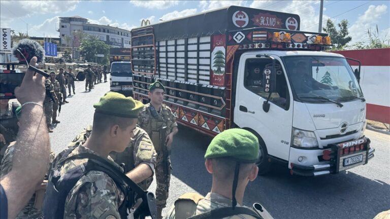 قياديّ فلسطيني لـ”الجمهورية”: لا مصلحة للدولة بدخول المخيمات