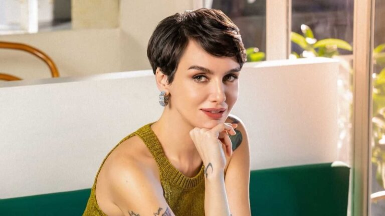 بيرجي أكلاي تتعاطى المخدرات؟