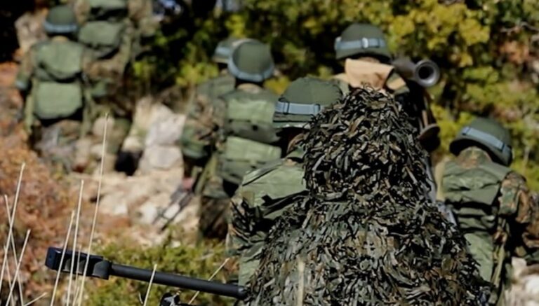 إعلام العدو: نزع سلاح “حزب الله” ضروريّ لنزع سلاح “حماس”