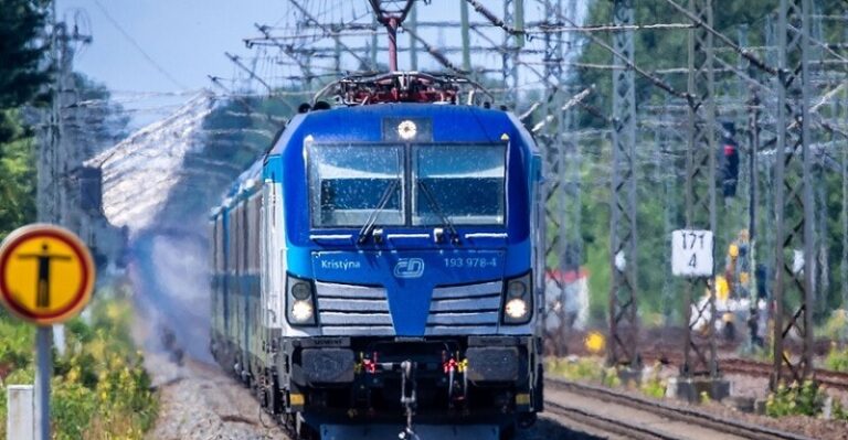 سرقة توقف حركة القطارات في التشيك!