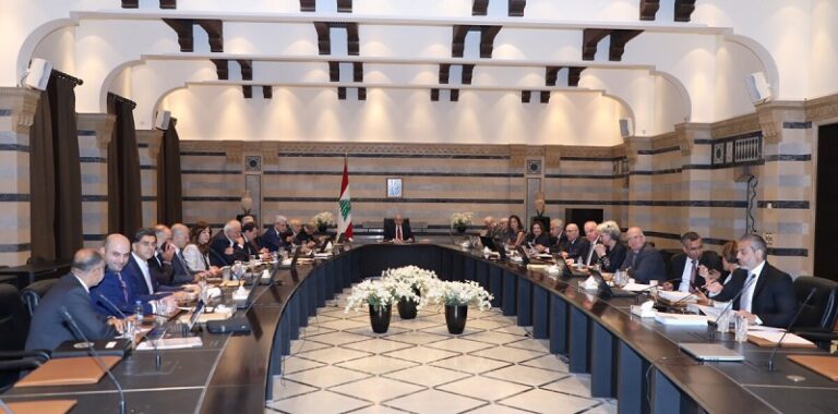 بدء جلسة مجلس الوزراء