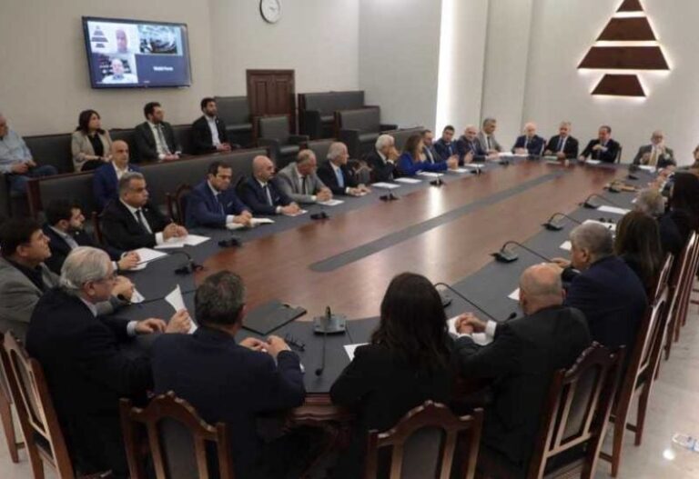 “الكتائب”: حسم قانون اقتراع المغتربين وتثبيت سلطة الدولة أولوية وطنية