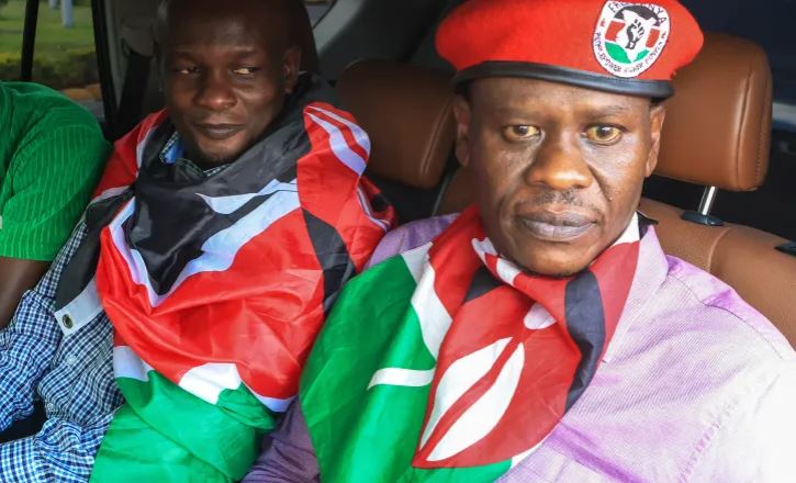 عودة ناشطين كينيين بعد احتجازهما في أوغندا