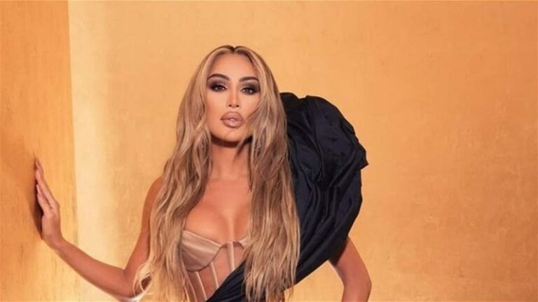 إطلالات مايا دياب في عيد ميلادها الـ45 (صور)