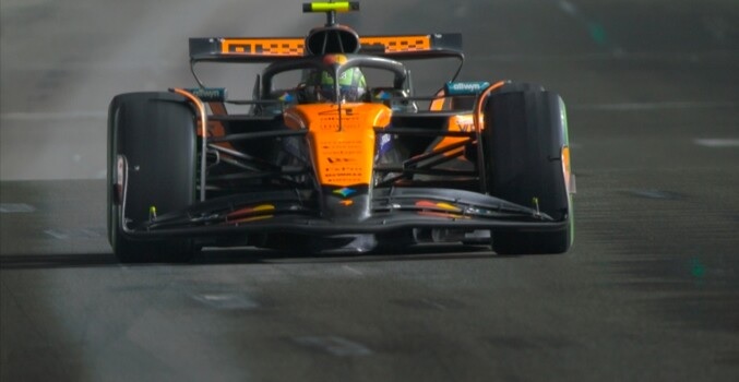 نوريس ينطلق أولاً بسباق لاس فيغاس للفورمولا1