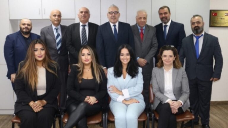 ناكوزي نقيباً لـ “لغرافيك”