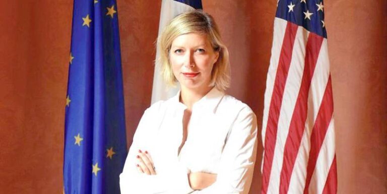 فرنسا ملتزمة بدعم لبنان