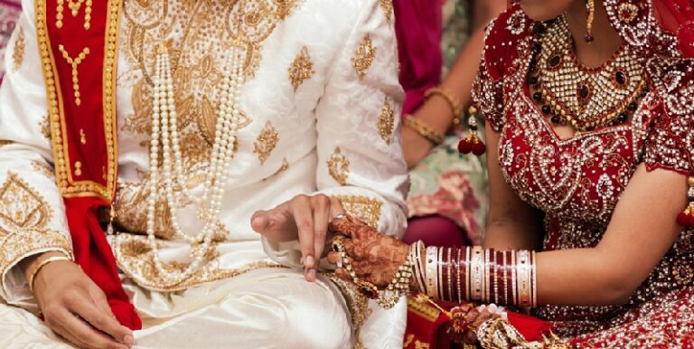 إنفجار بالونات بغاز الهيدروجين خلال مراسم حفل “هالدي” (فيديو وصورة)