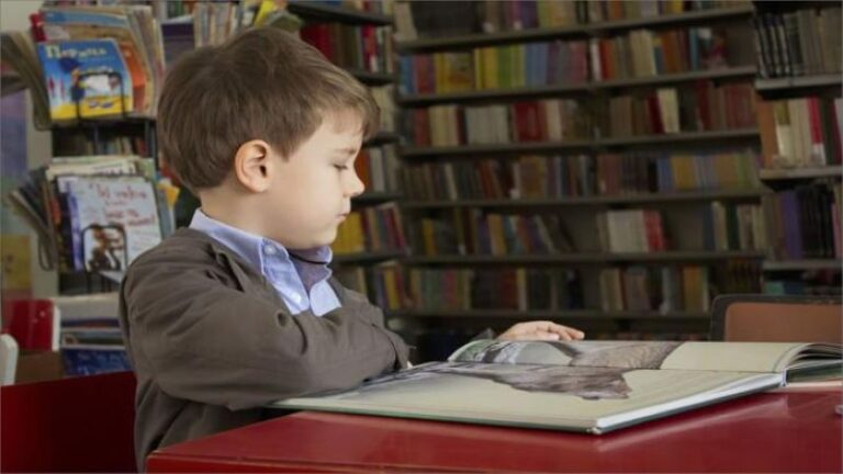 لماذا يفقد الأطفال تركيزهم بسرعة؟