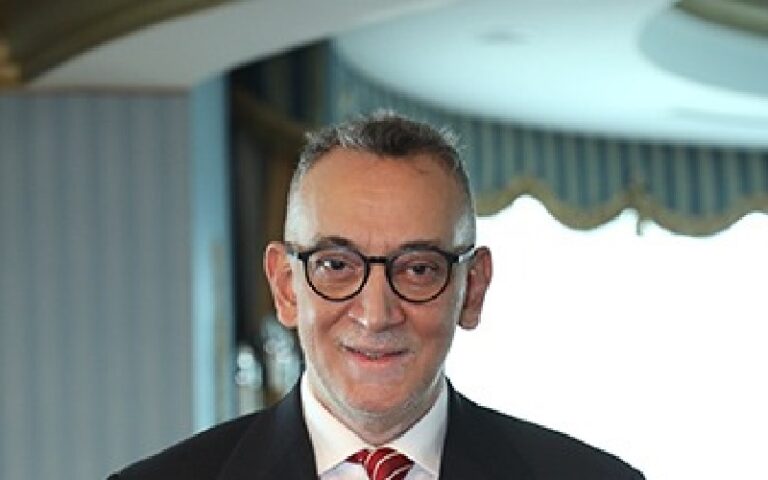 مرقص نقيباً للمعالجين الفيزيائيين