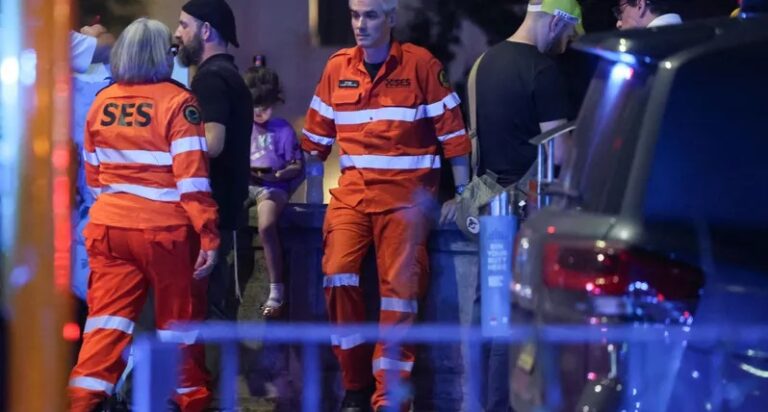 العثور على عبوتين ناسفتين في مكان هجوم سيدني