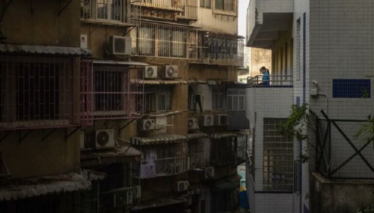 12 قتيلاً بحريق مبنى في الصين